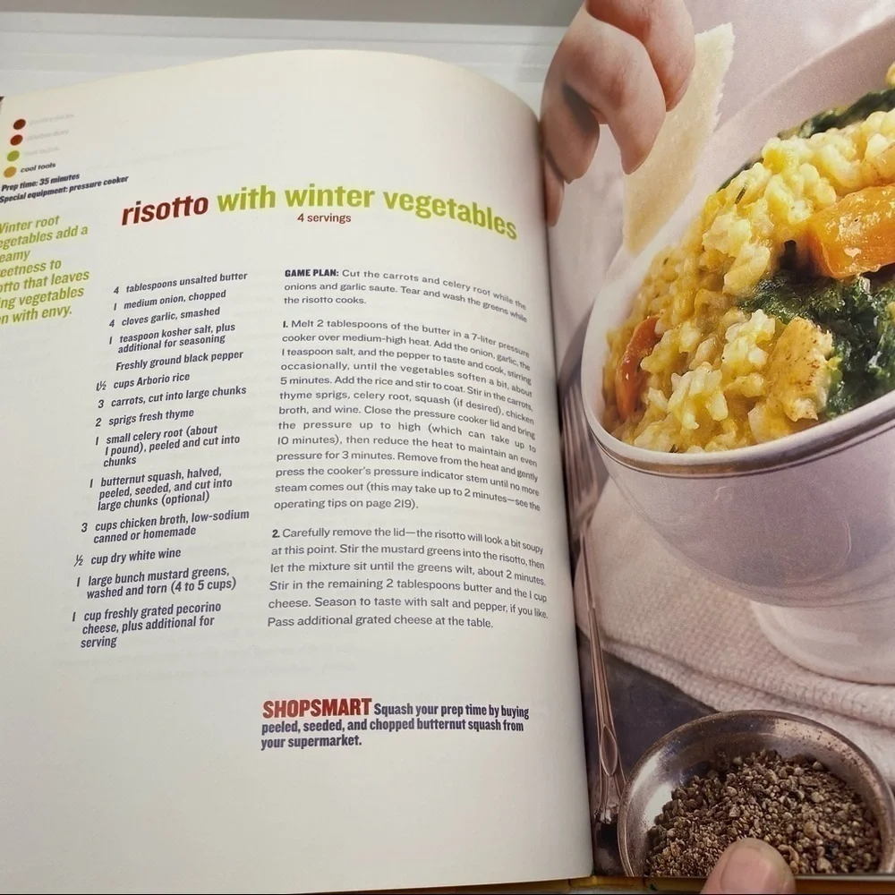 FOOD Network Kitchens Making It Easy Cookbook